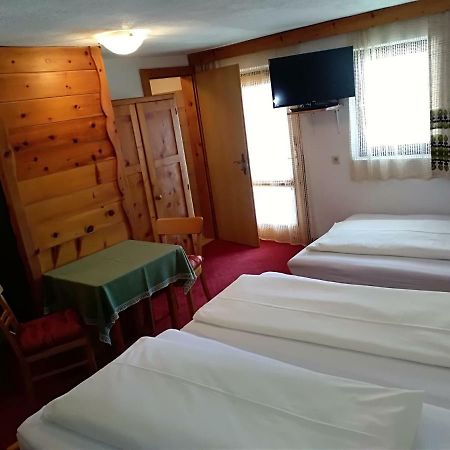 Hotel Garni Alpenrose Ischgl Exteriör bild